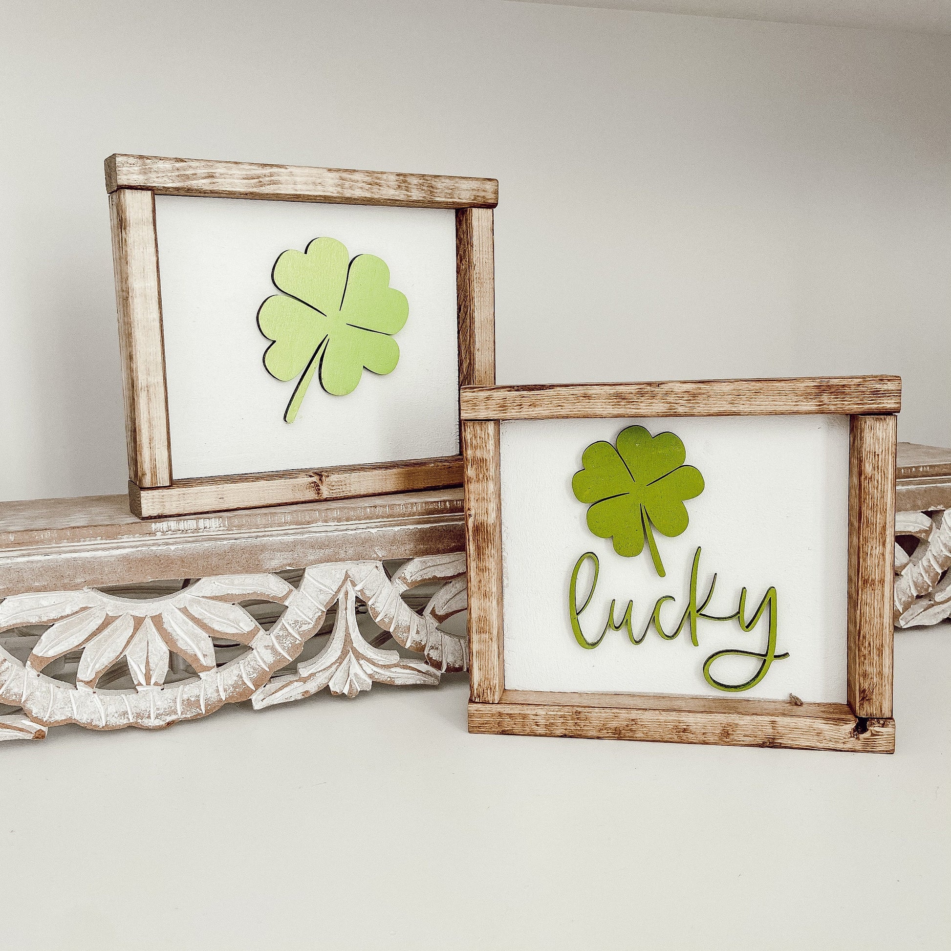 Shamrock shelf sitter