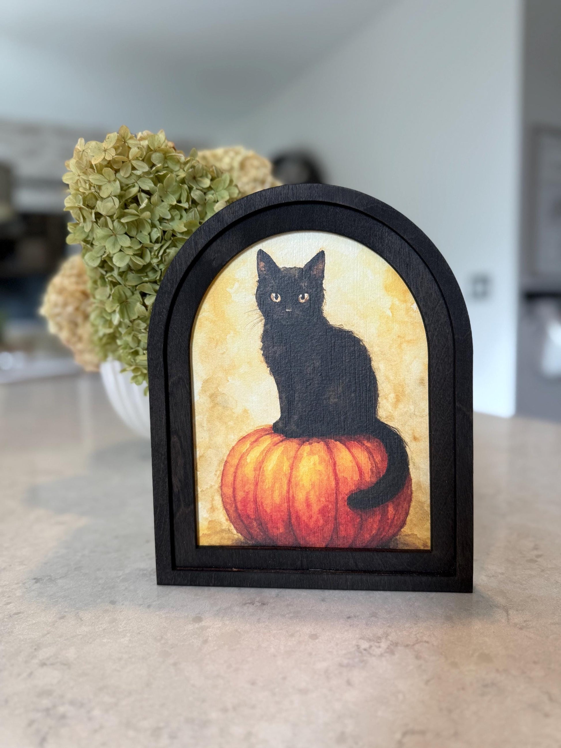 black cat with pumpkin * arch frame * halloween decor * wood sign [FREE SHIPPING!]
