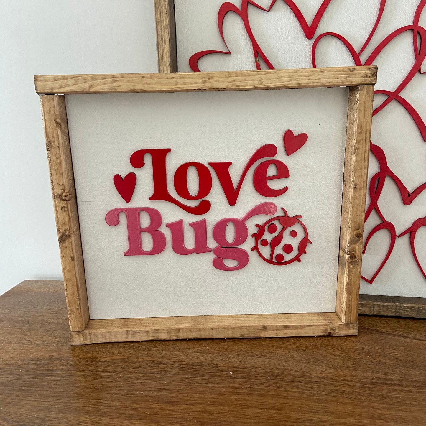love bug Valentine’s Day sign [FREE SHIPPING]